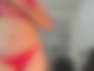 Live cam show with sensually-explosive - Drinking on AdultVida.com