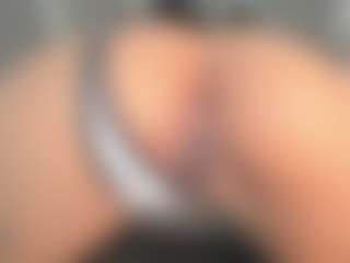 Live cam show with sensually-explosive - Strip on fapnchat