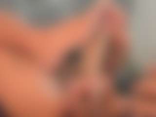 sensually-explosive's Live Sex Cam Show