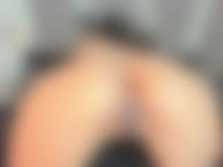Live-Cam-Show mit sensually-explosive - Blowjob auf Camsoda