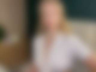 Live cam show with AnitaBlair - College on hrnylive.com