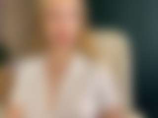 Live cam show with AnitaBlair - Average on fuck-show.com