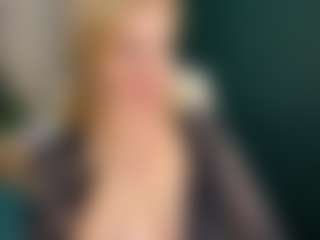Live cam show with AnitaBlair - Blue Eyes on StripNow