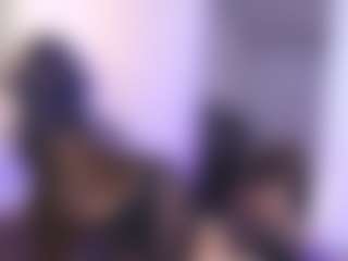 Live cam show with Ashley Monroee - Average on TottyGirls