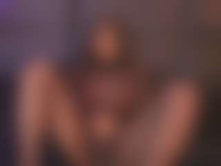 Live cam show with Ashley Monroee - HD on Camsoda