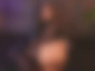 Live cam show with Ashley Monroee - HD on Camsoda