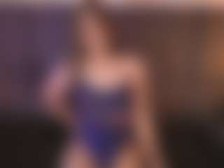 Live cam show with Ashley Monroee - Brown Eyes on Camsoda
