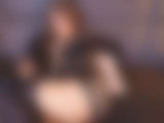 Live cam show with Ashley Monroee - Average on xxxlivecams.org