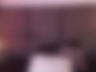 Live cam show with Ashley Monroee - Brown Eyes on Camsoda