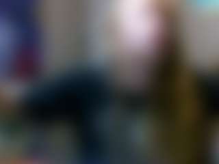 Live cam show with BlondeBootyCutie - Camel Toe on fapnchat