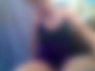 BlondeBootyCutie's Live Sex Cam Show