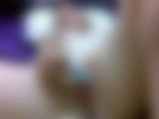 BlondeBootyCutie's Live Sex Cam Show