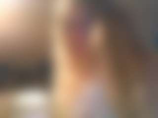 BlondeBootyCutie's Live Sex Cam Show