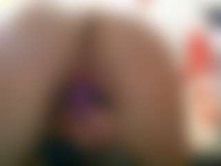BlondeBootyCutie's Live Sex Cam Show