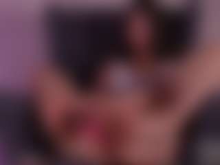 Live cam show with Carolynmoreno - Blonde Hair on camwithhim.com
