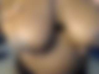 Live cam show with Flirtypixel - Big Tits on sexylivex.com