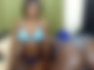 Live-Cam-Show mit Flirtypixel - Thin auf Camsoda