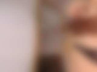 Evakingsford's Live Sex Cam Show