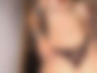 Evakingsford's Live Sex Cam Show