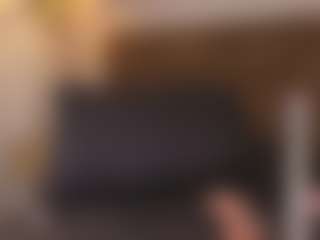 Evakingsford's Live Sex Cam Show