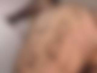 Evakingsford's Live Sex Cam Show