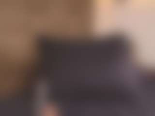 Evakingsford's Live Sex Cam Show