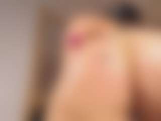 Evakingsford's Live Sex Cam Show