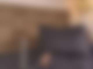 Live cam show with Evakingsford - Dildo Or Vibrator on Fapmatic.com