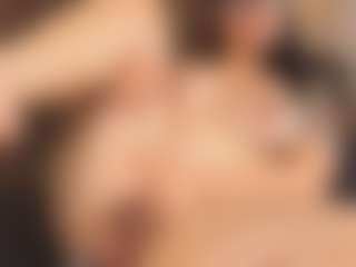 Live cam show with Evakingsford - White Big Tits on pussylord.com | colombia