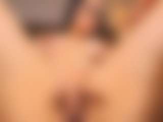 Live cam show with Evakingsford - Moaning on Camsoda