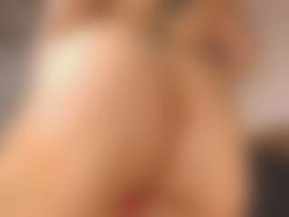 Evakingsford's Live Sex Cam Show
