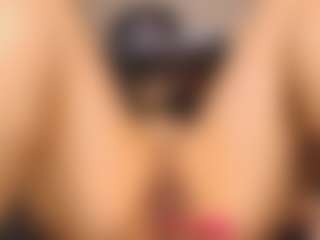 Evakingsford's Live Sex Cam Show