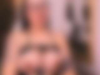 Evakingsford's Live Sex Cam Show