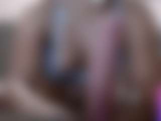 tinylittlebrownie's Live Sex Cam Show