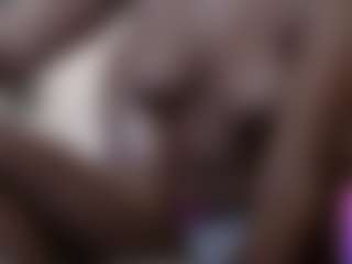 tinylittlebrownie's Live Sex Cam Show