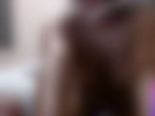 tinylittlebrownie's Live Sex Cam Show