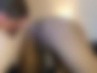 TrophyTroy's Live Sex Cam Show