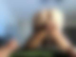 Live cam show with TrophyTroy - No Drinking on Camiplay Live