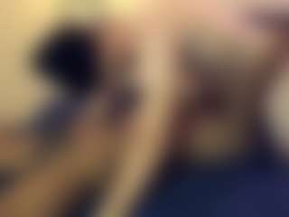 Live cam show with TrophyTroy - Blue Eyes on CamwithHer