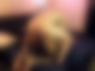 Live cam show with TrophyTroy - Smoking on Camsoda