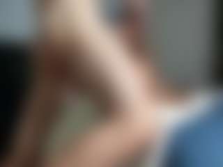 Live cam show with TrophyTroy - Irish on StripNow