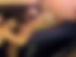 Live cam show with TrophyTroy - Brunette Hair on Soda Cam