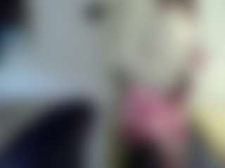 Live cam show with VinaSteedman - Cock Rating on liverealitysex.com