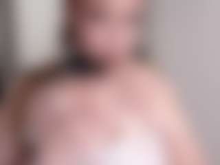 2bazukaz's Live Sex Cam Show
