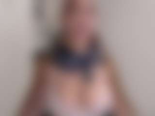 2bazukaz's Live Sex Cam Show
