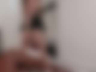 2bazukaz's Live Sex Cam Show