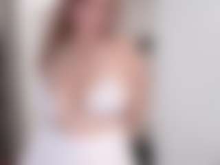 2bazukaz's Live Sex Cam Show