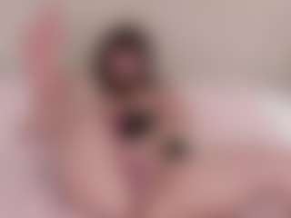 Live cam show with 2bazukaz - BBW on Milf Play
