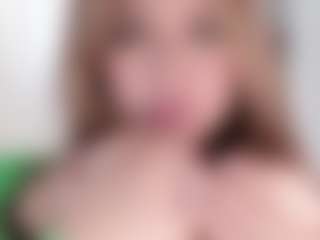 2bazukaz's Live Sex Cam Show