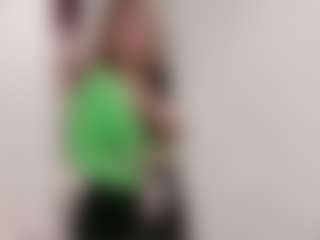 2bazukaz's Live Sex Cam Show